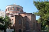 Chrám sv. Ireny, neboli Hagia Eiréné (Eiréné znamená řecky mír). Po požáru roku 532 ji přestavěl císař Justinián.