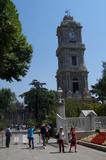 Jdeme do Dolmabahce.