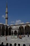 Atrium Modré mešity obdivuje každý návštěvník, včetně bezvěrců.