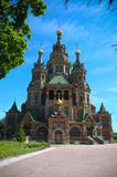 Petrodvorec - místní pravoslavný kostel. Lepší než Chrám spasitele.