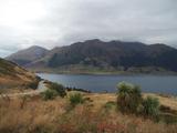 Po přejetí Alp se dostáváme do vnitrozemí, směr jezero Wanaka.