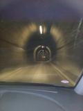 Neopracovaný, jednosměrný tunel za 38 euro. Fujtajxl.