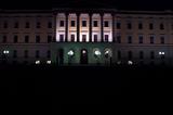 Noční pohled na královský palác, tenhle pohled mám zarytý v paměti, neboť jsem na to koukal asi dvě hodiny v kuse.